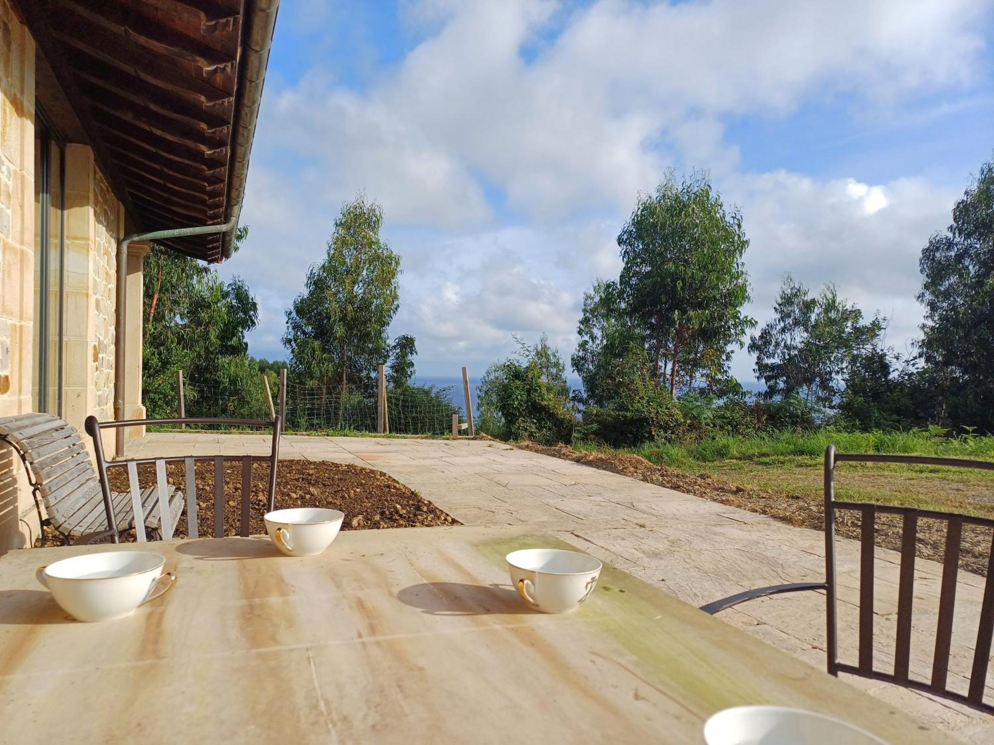 Amplio Apartamento Con Jardin En Villa Haritza Con Vistas Al Mar Ea Екстериор снимка